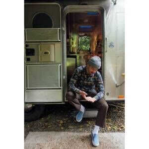 NEW KAVU westerly long sleeve button down shirt in woodland camp